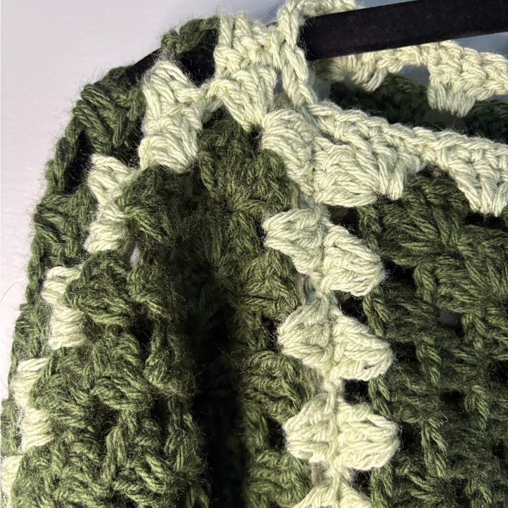 Handmade Trendy Army Green Crochet Sweater Balloon Sleeve Comfy Oversized M/L - Picture 6 of 10
